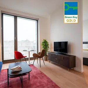 **** Hotel apartamentowy Premier Holandia